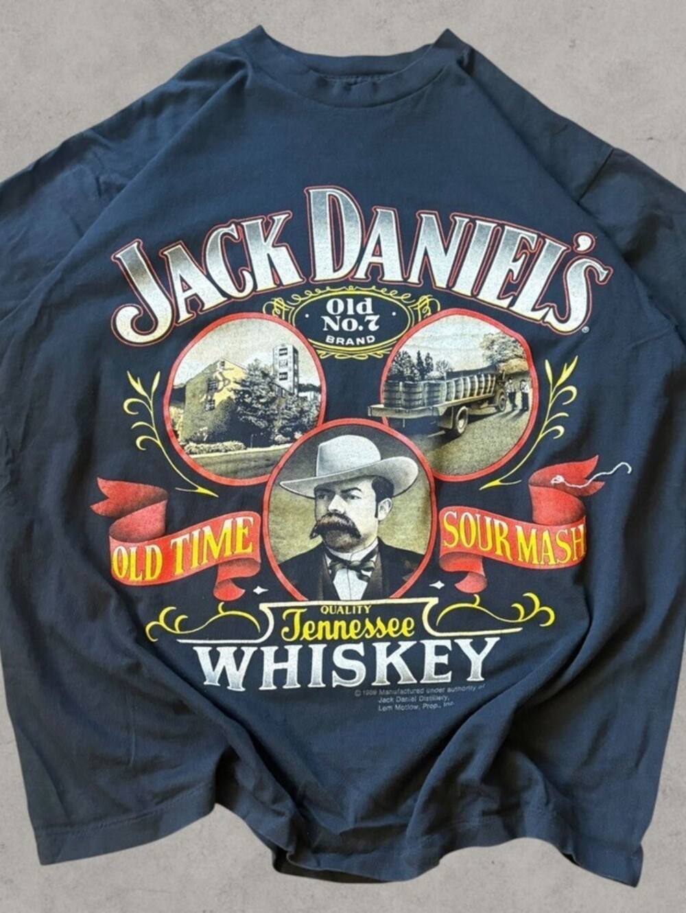 Vintage 1980s Jack Daniel Tennessee Whiskey Graphic T-shirt XL Made in USA Black